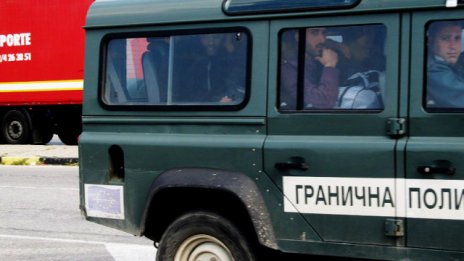 Граничният полицай, който уби свои колеги в катастрофа на „Тракия“, влезе в затвора