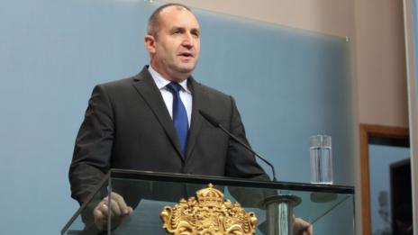Радев зове "Три морета" да инициира инвестиционен фонд