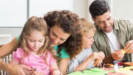 Какъв родител сте според зодията?  