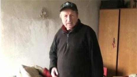 Маскирани вързаха и пребиха мъж в дома му за близо 300 лева