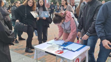 Стотици протестираха във Варна срещу насилието над животни