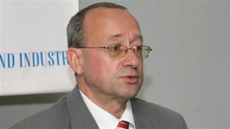Бизнесът ще съкращава работници