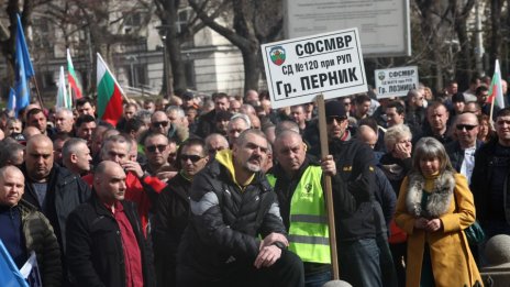 Провалени преговори: Полицаи и пожарникари – пак излизат на протест