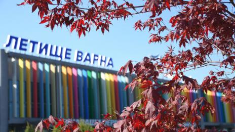 Компания възобновява полетите си от летище Варна