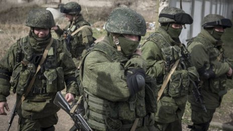 Мракобесието в Мариупол: Тичаш, ти си плячката... държиш главата си в ръце!