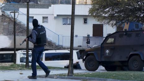Застреляха сирийски журналист в Турция