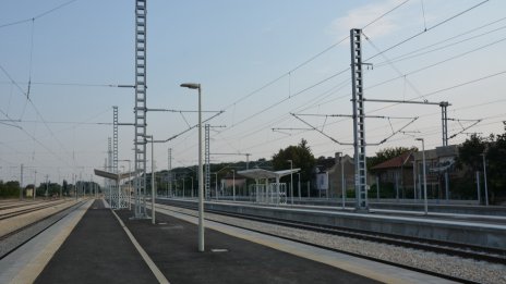 Внедриха съвременна осигурителна техника в участъка на гара Синдел