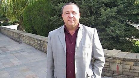 Кметът на Калофер се разделя с поста си