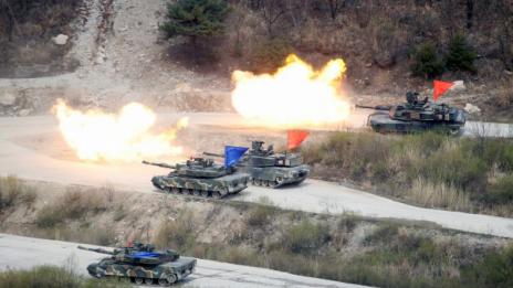 САЩ и Южна Корея слагат край на военните учения?