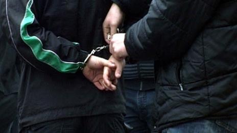 Мъж стреля с газов пистолет във Варна