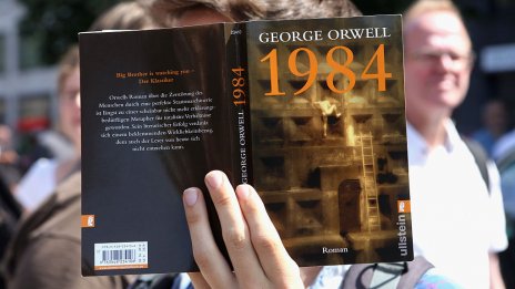 8 фундаментални научнофантастични книги, които всеки трябва да прочете