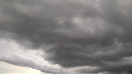 Облачно време на много места в страната днес