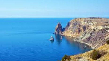Наши учени на крачка от добив на ток от Черно море