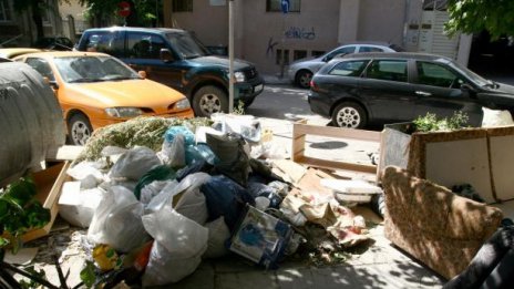 Община Варна наложи близо 300 000 лева санкции на сметопочистващата фирма през юли