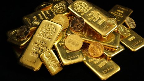 Златото падна под 4000 долара за тройунция за първи път от ноември