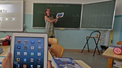 С таблети и лаптопи ще учат децата в школата у нас