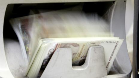 Растежът на БВП е 3.1%, основен двигател – потреблението