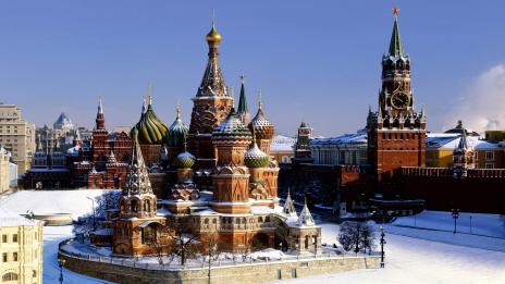 Русия отговорна за кибератаките? Не, жертва е!
