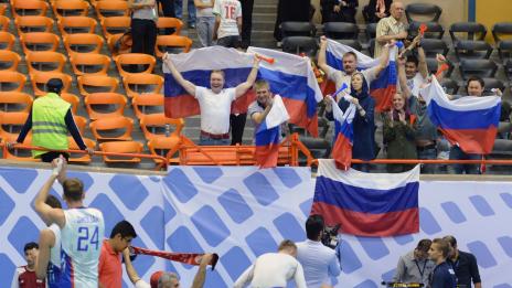 Русия изхвърча от елита
