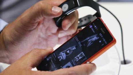 Sony иска да пребори зависимостта от смартфоните