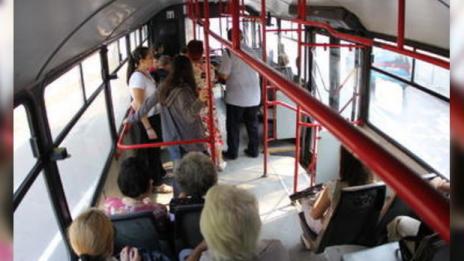 При потопа: Спасили 60 души от автобуси на "Градски транспорт"