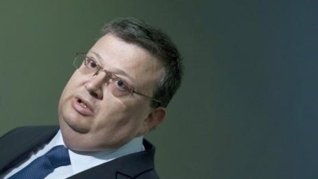 Скандал  между ВСС и Цацаров за магистратите по границата  