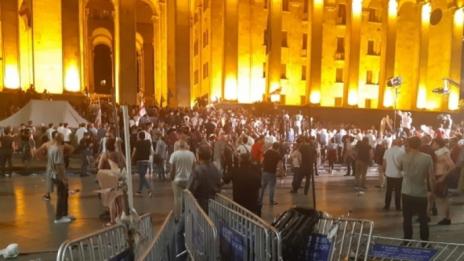 240 души са били ранени в сблъсъците в Тбилиси