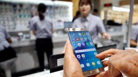 Samsung свива прогнозата за печалбата си заради Note 7