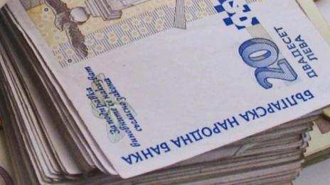18-годишен задигна оборот от дискотека във Варна