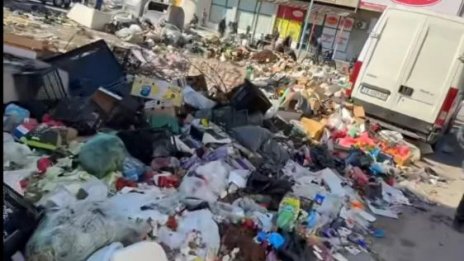 Потресаваща мръсотия във Варна 