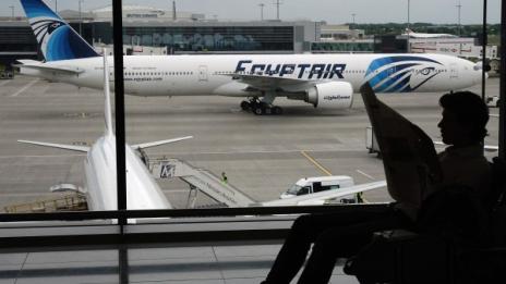 Преди катастрофата: Дим на борда на Egyptair