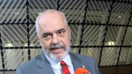 Външно се обиди на Еди Рама, че ни вика позор, срам и хаос