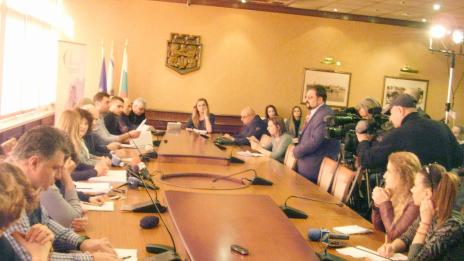 В Очна болница хвърлиха масово оставки