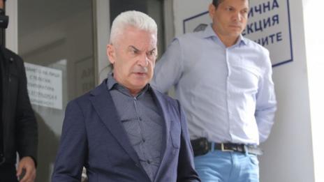 Издирваният Сидеров се яви в сградата на СДВР