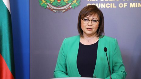 Вицепремиерът Нинова: Нулевата ставка за хляба е решение, което помага на всички граждани