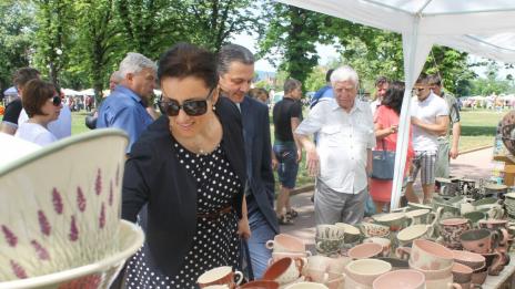 Пускат продукти с българското знаме в магазините