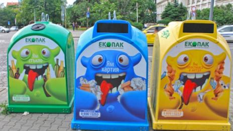 В Добрич: Сменят контейнерите с нови