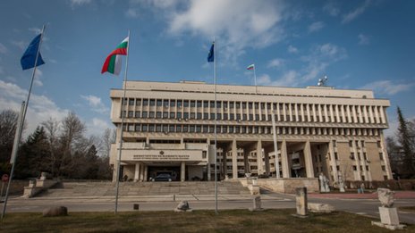 Външно: Няма данни за пострадали българи при земетресението в Мианмар
