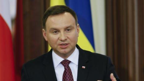 Разследват ПТП с автомобила на полския президент
