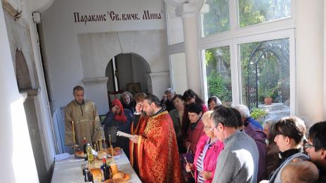 Отец Дончо: Свети Мина ни учи да отстояваме вярата си