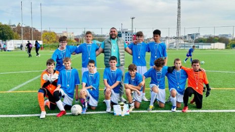 "Руското" е шампионът по футбол на Общинските ученически игри във Варна