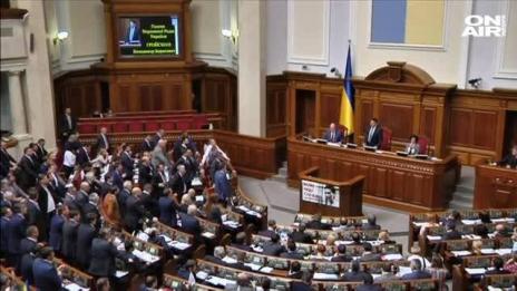 Отпадат визите за украински граждани за ЕС?