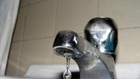 Части от Варна без вода до полунощ