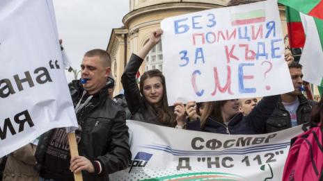 Заплатите: "Чантаджиите" в МВР срещу културата - 2 към 1