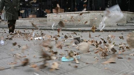 Обявиха жълт код за Варна заради бурен вятър