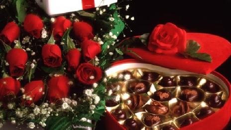 Харчим неромантично до 50 лв. за Св. Валентин – чашки, грамоти