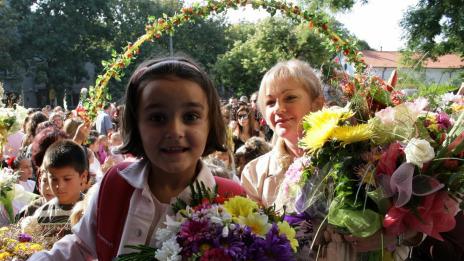 45 000 първолаци ще получат по 250 лева