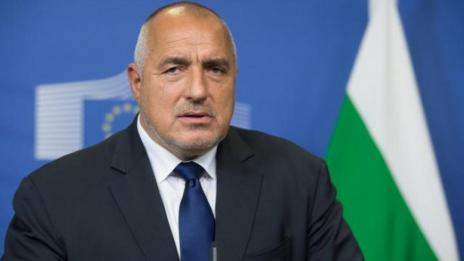 Борисов пред ЕП: Карал съм министри лично да пренасят блатни кокичета 
