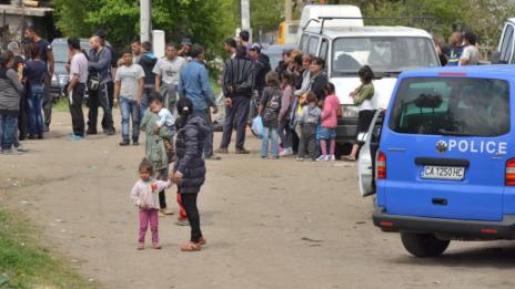 Полицията да е постоянно до гетата, зове Радан Кънев