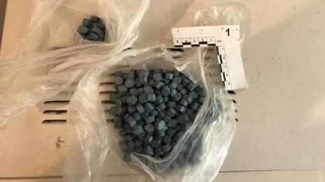 Сигналът срещу задържания за дрога полицай - подаден от негови колеги